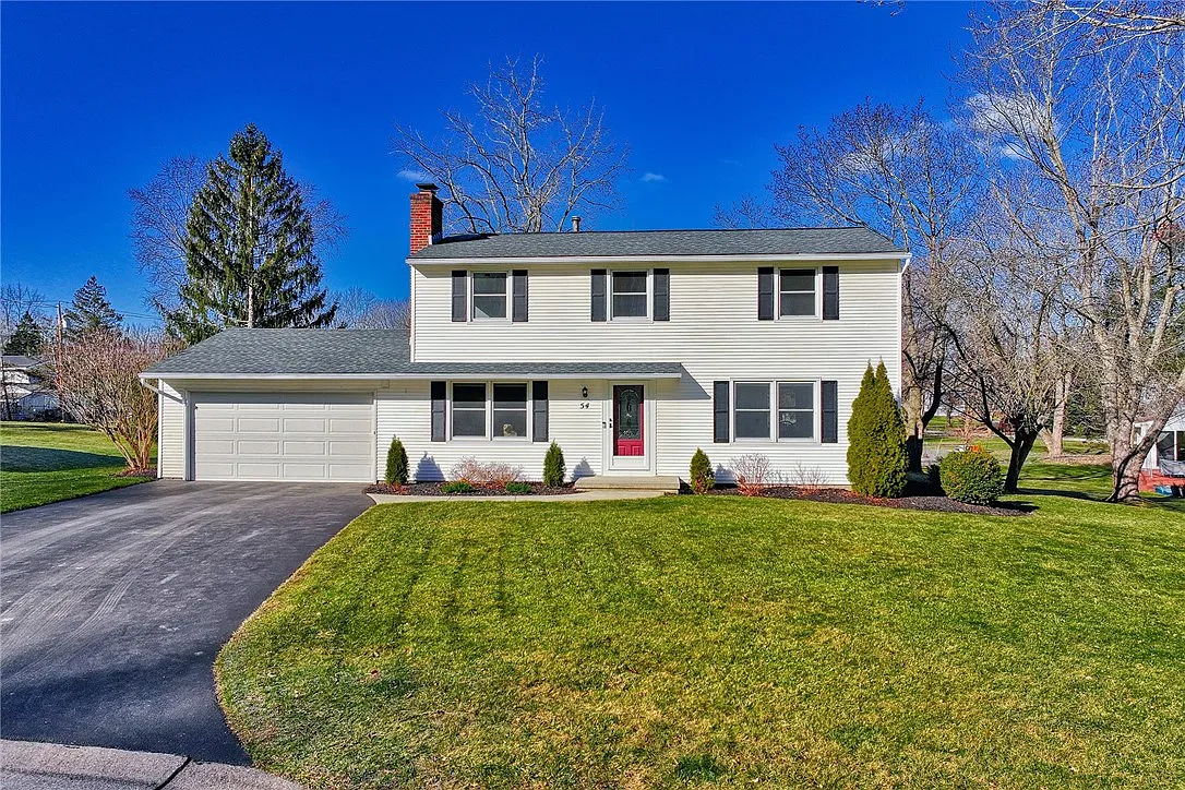 54 Maple Leaf Cir photo 1