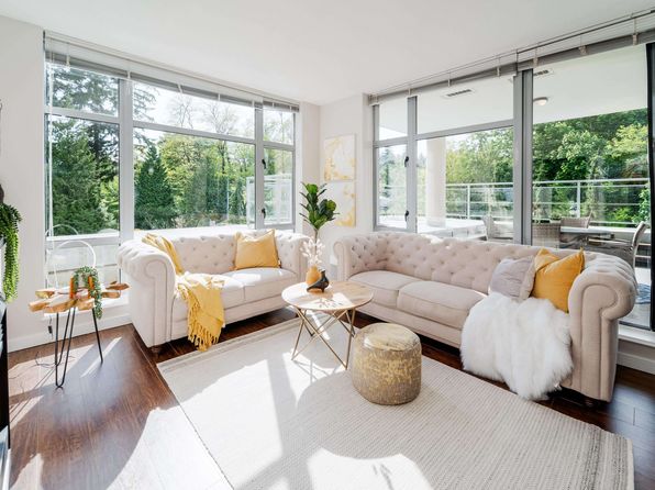 280 Ross Dr #608, New Westminster, BC V3L 0C2