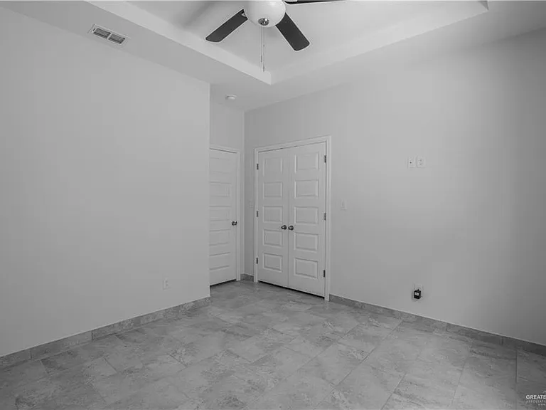 907 Hidden Hills St #1 — Photo 10
