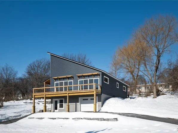 1358 Holcomb St, Watertown, NY 13601