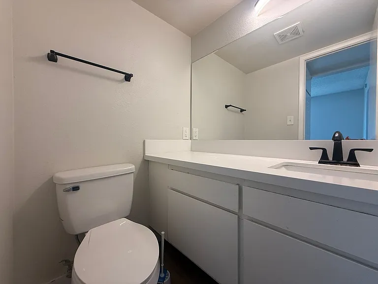 3361 Civic Center Dr #LV-T — Photo 10