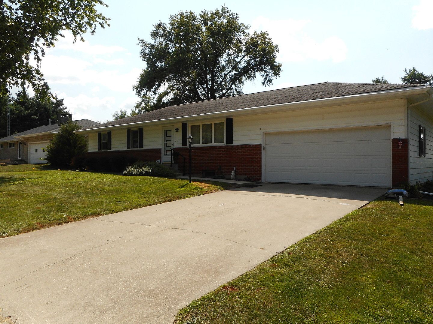 115 North St, Armington, IL 61721 Zillow