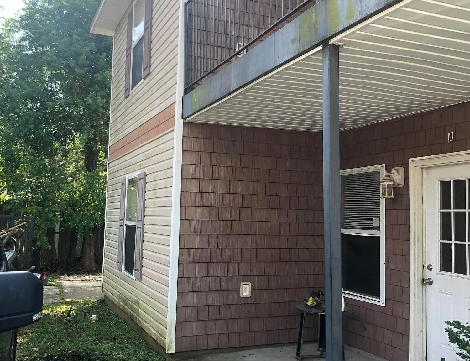3 bed, 2.0 bath, 1200 sqft, $1,150 — Photo 2