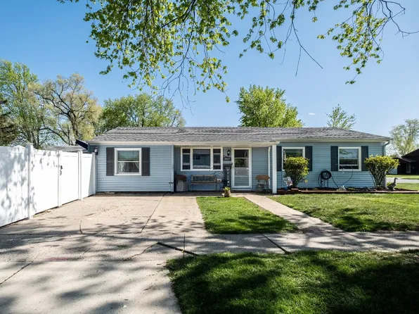 1047 N Arbogast St, Griffith, IN 46319