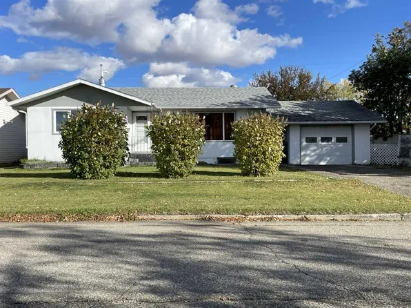 10209 W 114th St, Fairview, AB T0H 1L0