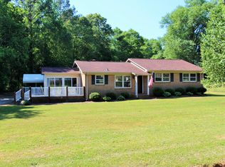 105 Midland Dr, Boiling Springs, SC 29316