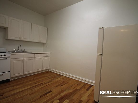 5th image of 540 W Wellington Ave #540008