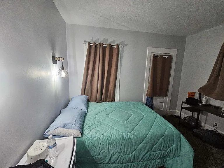 2292 Bellfield Ave #2 — Photo 6