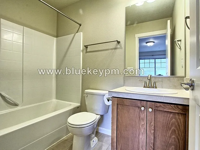 13747 SW Silent Fox Ter — Photo 10