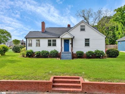 201 Pine St, Clinton, SC, 29325