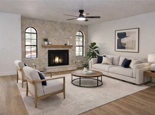 4041 Nook Way APT B, Spring Valley, NV 89103