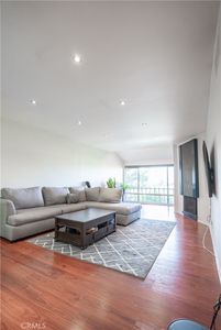 12720 Burbank Blvd UNIT 325, Valley Village, CA, 91607