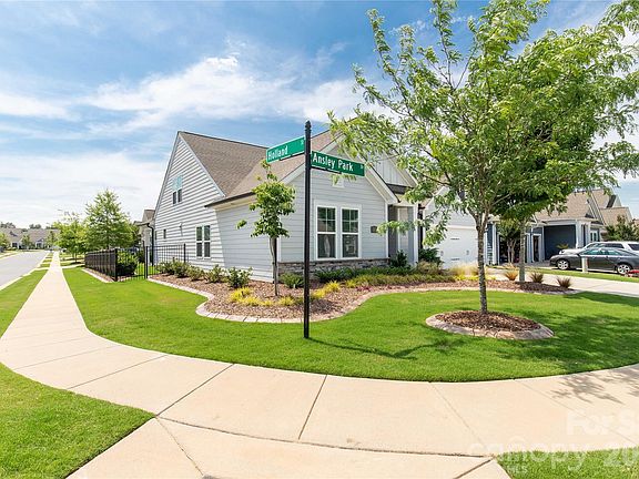 4th image of 1025 Ansley Park Dr