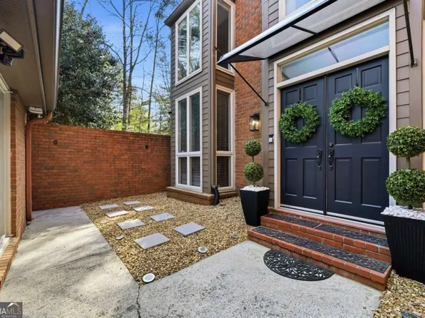 47 Willow Glen NE, Sandy Springs, GA 30342