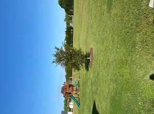 423 Alton Village Dr, Greenville, NC 27858