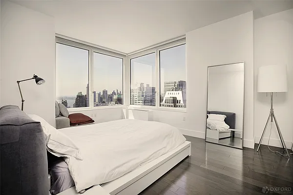 Sold by Oxford Property Group | media 4