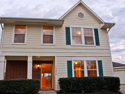 19806 Crested Hill Ln, Cypress, TX, 77433