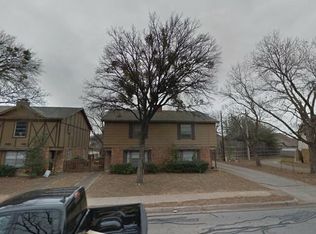 2906 S Fielder Rd, Arlington, TX 76015