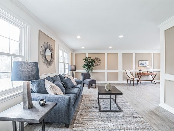 5th image of 5125 Scenic Dr