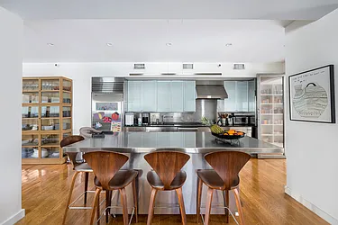 Rented by Sotheby's International Realty