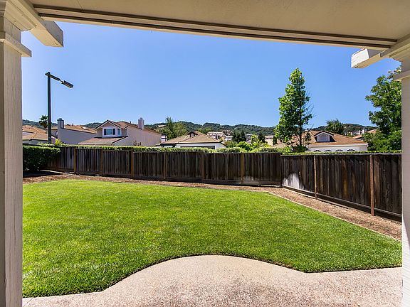 3rd image of 1245 Mountain Quail Cir