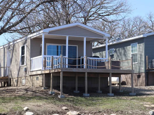 20200 232nd Ave #17, Arnolds Park, IA 51331