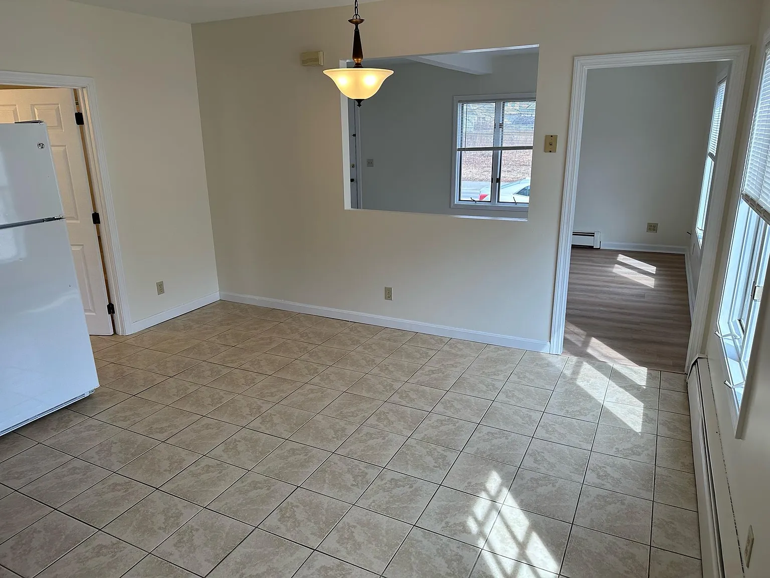 3 bed, 1.5 bath, $2,595 — Photo 3