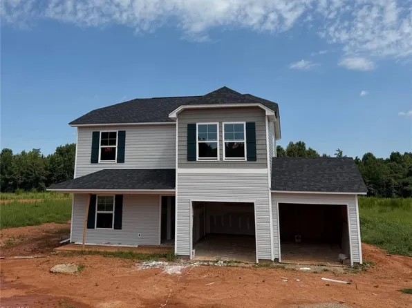 209 Brann Rd, Browns Summit, NC 27214