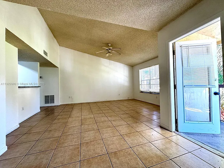 4341 W McNab Rd #27 — Photo 45