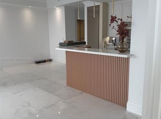 848 Brickell Key Dr #PENTHOUSE 4003, Miami, FL 33131