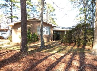 2902 Tramway Rd, Sanford, NC 27330