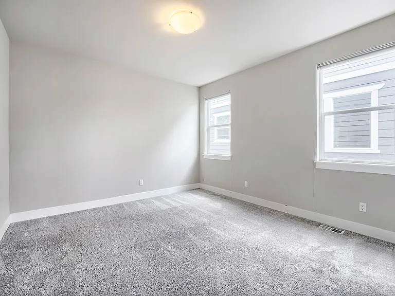 23641 SE 269th Ct — Photo 13