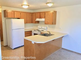 10324 SE Division St APT 8, Portland, OR 97266