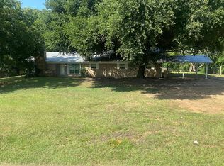 202 S Us Highway 287, Elkhart, TX 75839