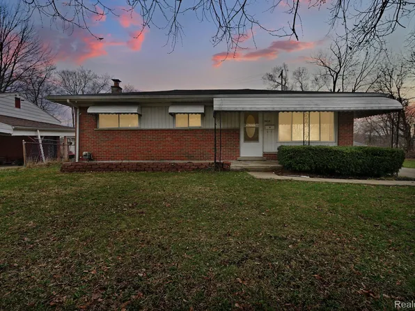 5616 Griggs Dr, Flint, MI 48504