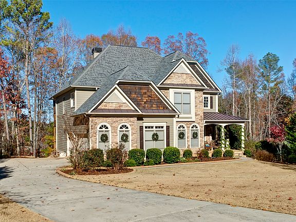 2nd image of 503 Hickory Gln