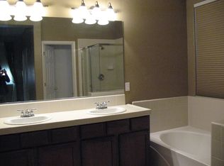 854 Joliet Ln, Clovis, CA 93619
