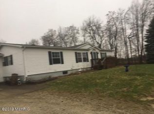 835 Kinter Rd, Bronson, MI 49028