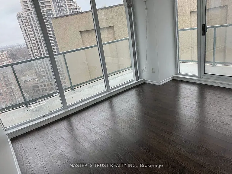 5500 Yonge St #1805 — Photo 5