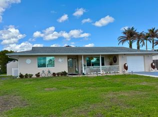 317 SE Verada Ave, Port Saint Lucie, FL 34983