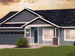 1155 Cascade Loop, Cave Junction, OR 97523