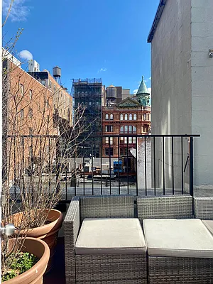 Rented by Compass | media 16