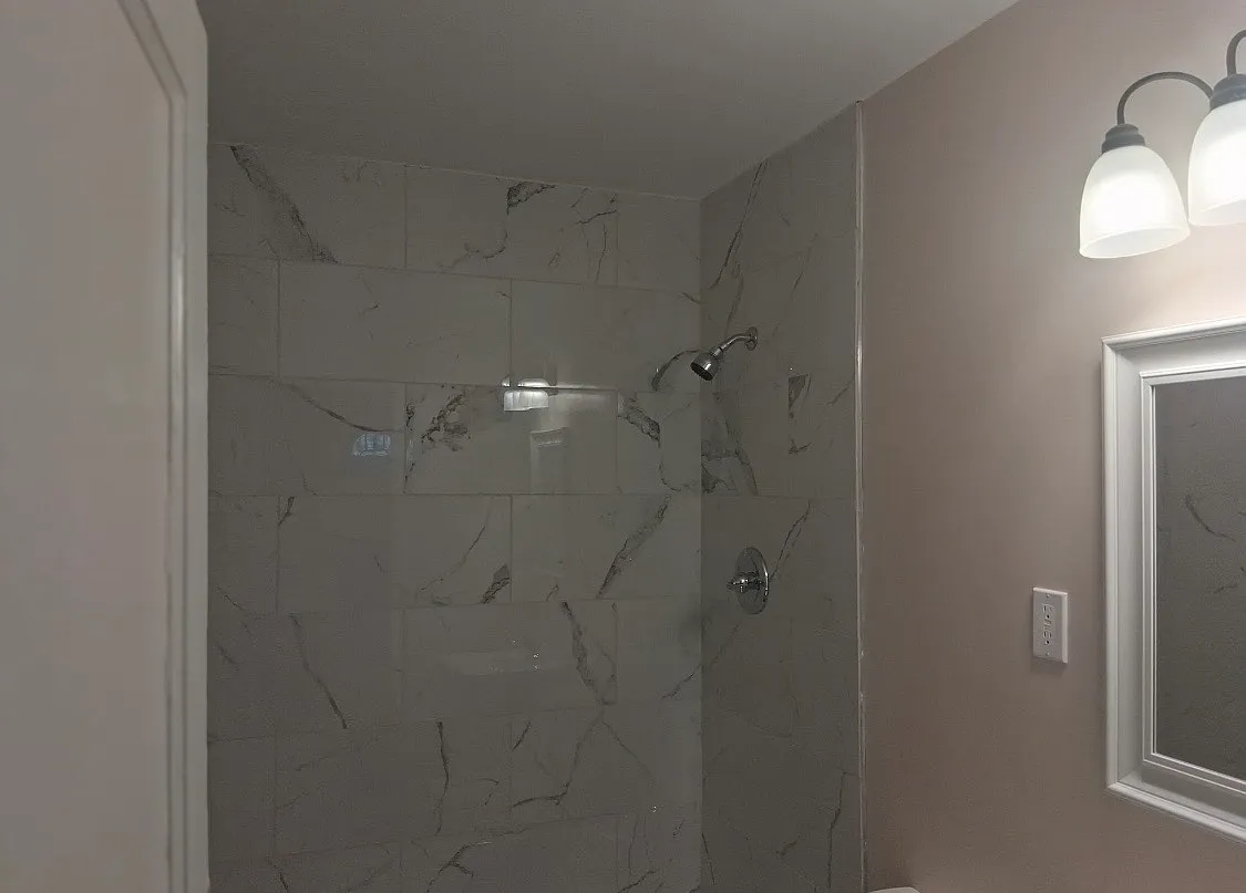3 bed, 864 sqft, $2,100 — Photo 4