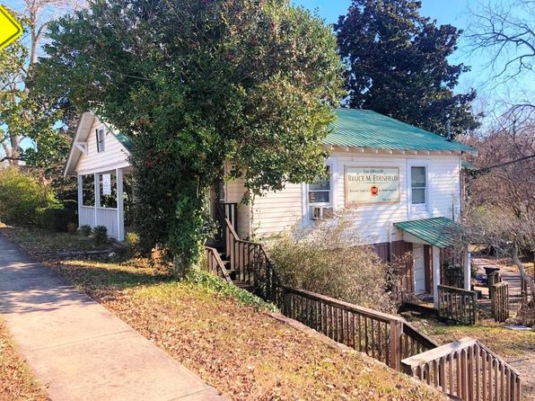 232 E Main St