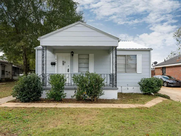 422 11th St S, Bessemer, AL 35020