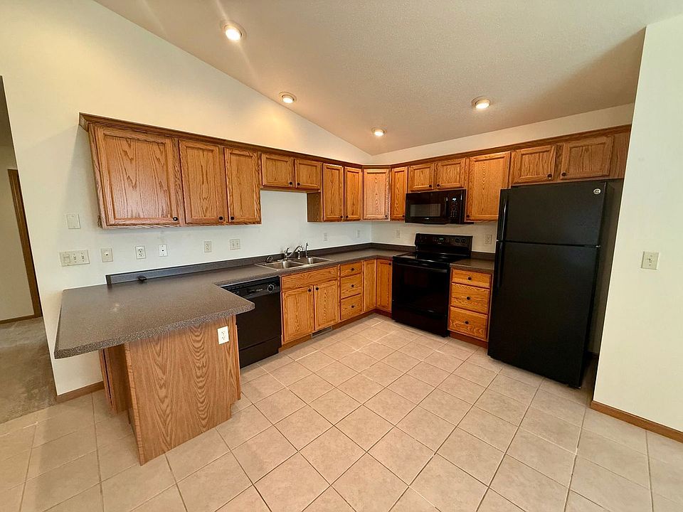 1st image of 149911-149913 Wineberry Ln