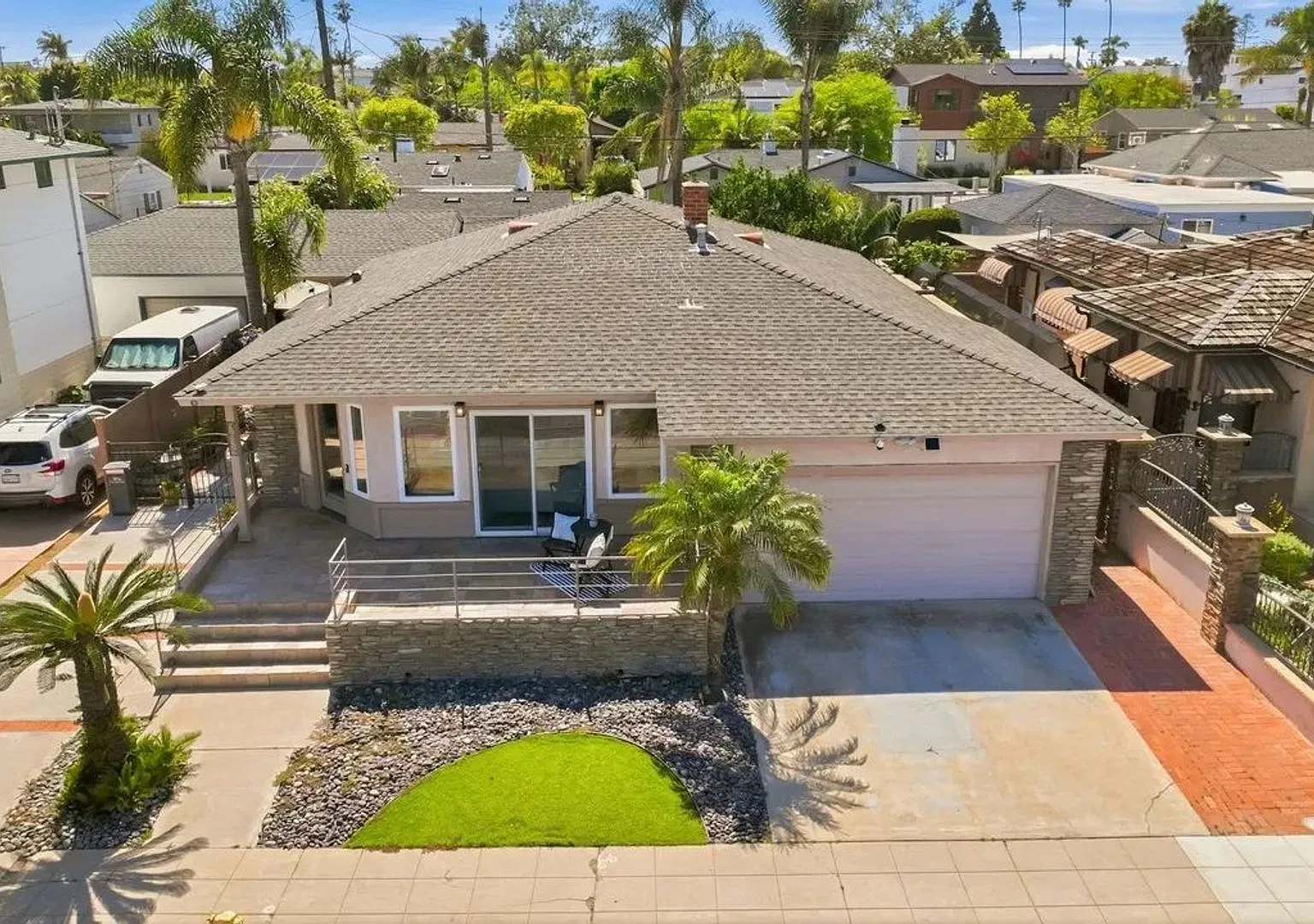 3 Bedroom Home with Separate 1 Bedroom ADU Across from Mission Bay — Photo 1