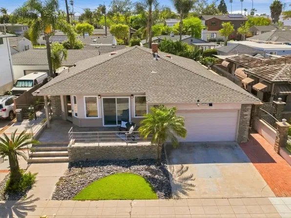 3634 Crown Point Dr, San Diego, CA 92109