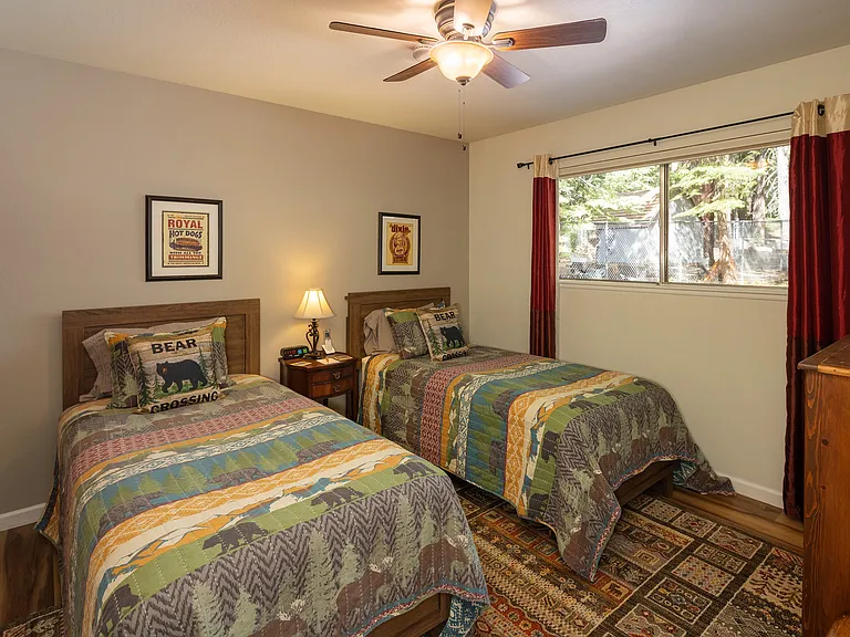 700 Carnelian Cir — Photo 17