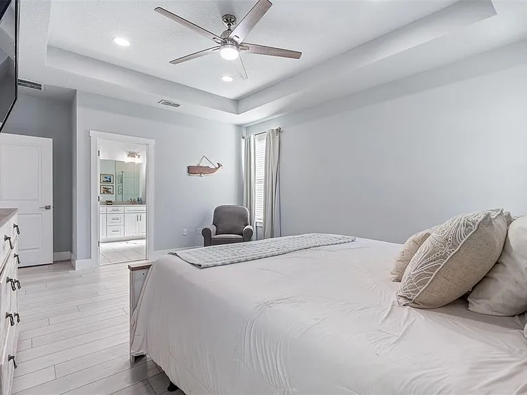 13 Lemay Pl — Photo 34